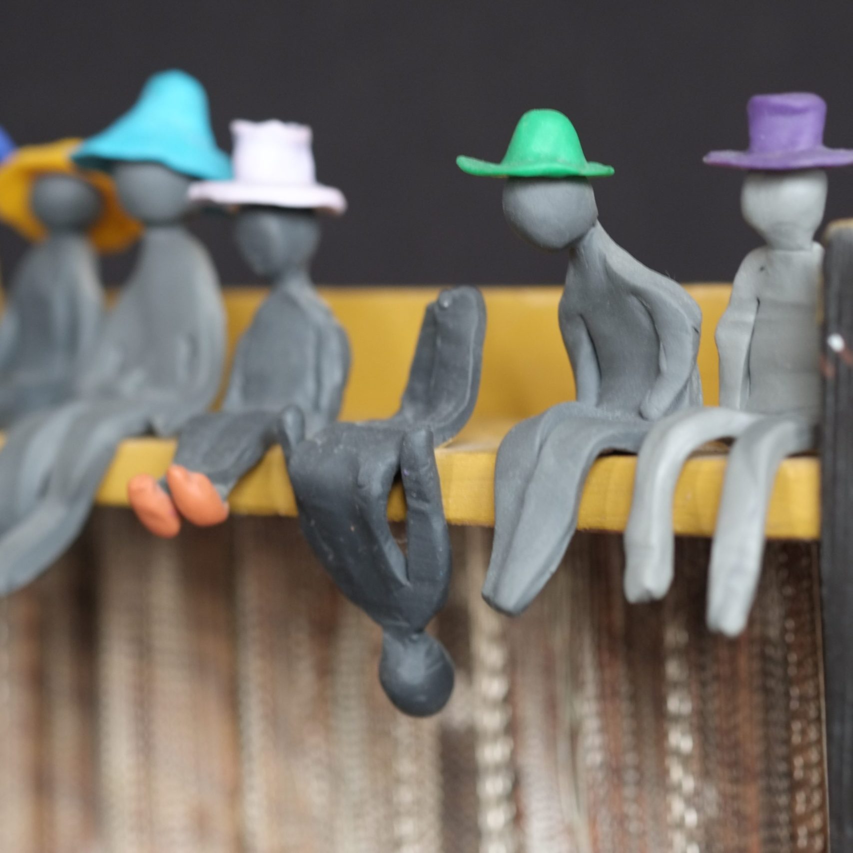 Pate fimo. Bois. Acrylique.